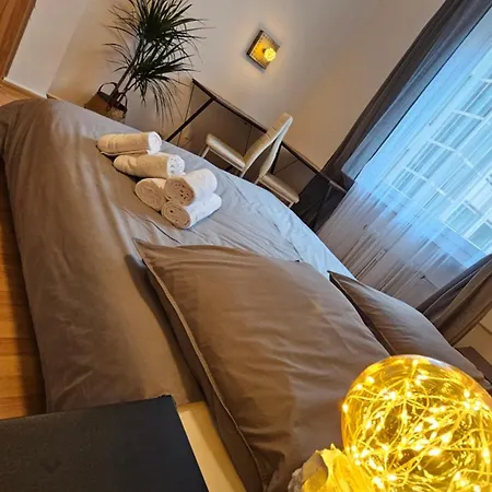 شقة Center Comfort - Cozy, Fully Equipped 3-room Near Main Station *