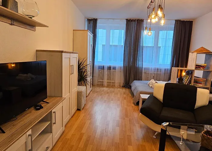 公寓 Center Comfort - Cozy, Fully Equipped 3-room Near Main Station 伍珀塔尔